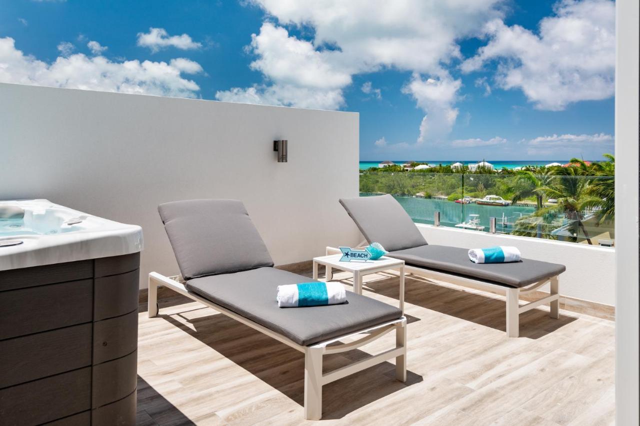 Zenza Boutique Hotel Turtle Cove Exteriör bild